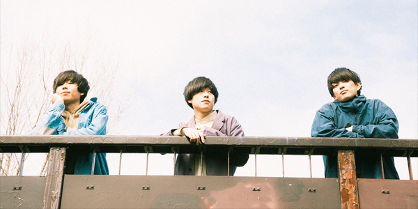 アメノイロ。3ヶ月連続対バン企画『秋、夜道は月明かりを辿って』