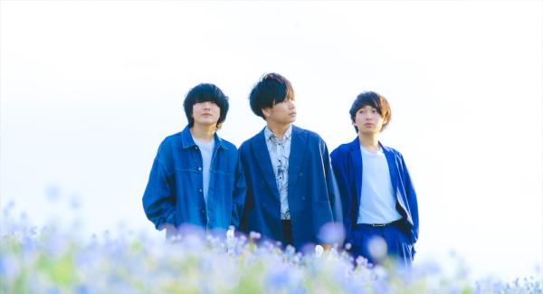 Hello Hello presents 1st album 「blooms」Release Tour『Flower basket tour』